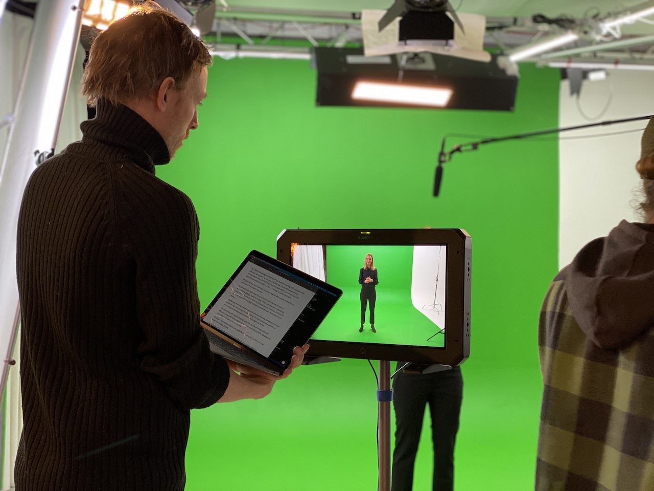Greenscreen-inspelning med monitor och prompter i studion